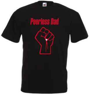 afbeelding zwart Tshirt Peerless Dad met rode tekst